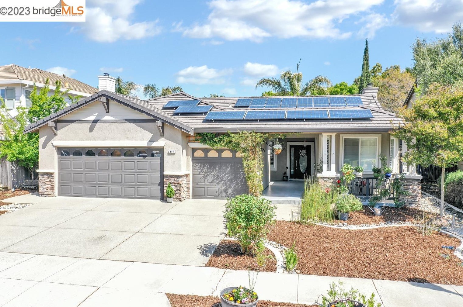685 Bartlett Ct, Los Angeles, CA 94513-6205