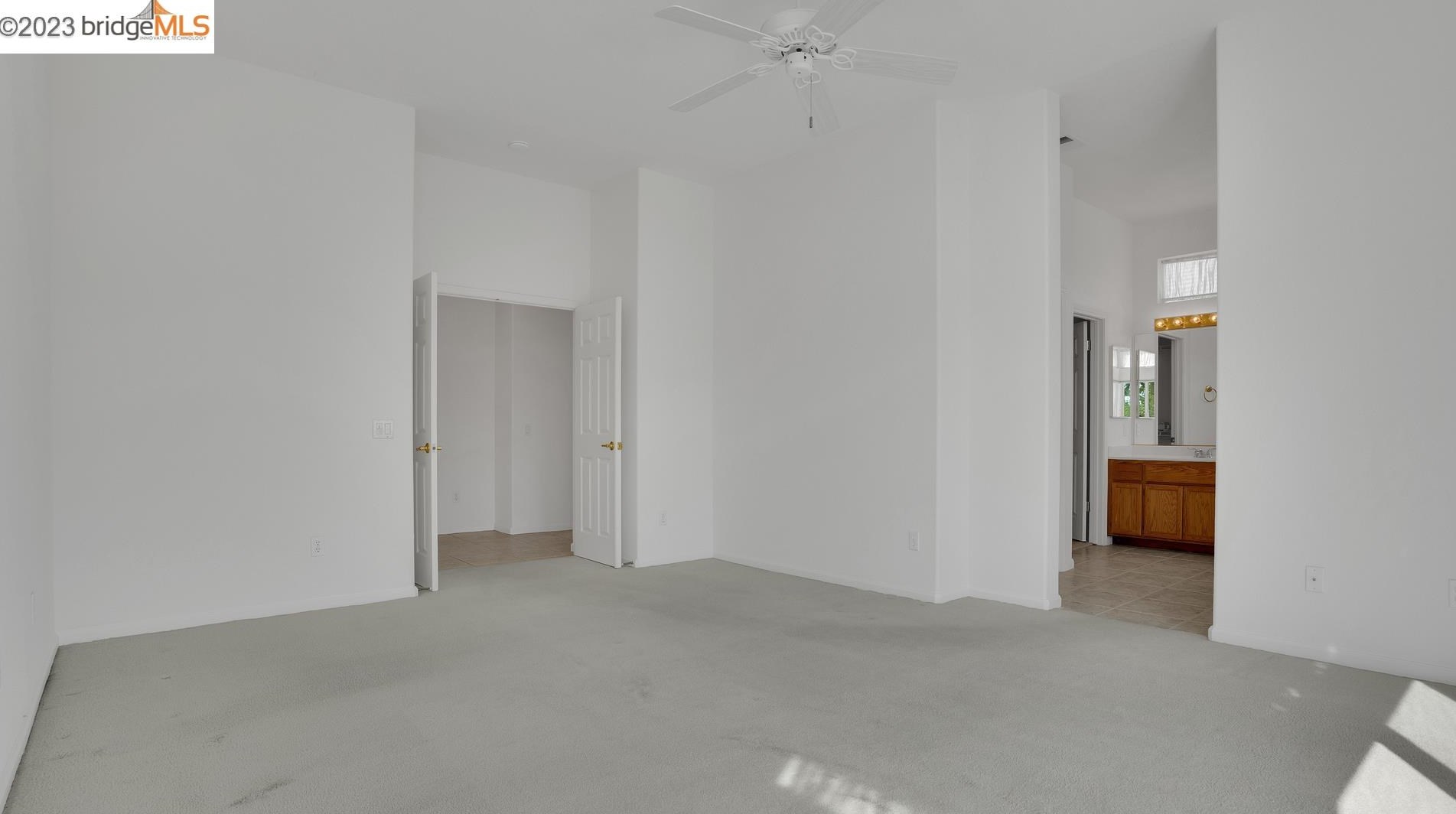 570 Central Park Pl, Los Angeles CA  94513-6032 exterior