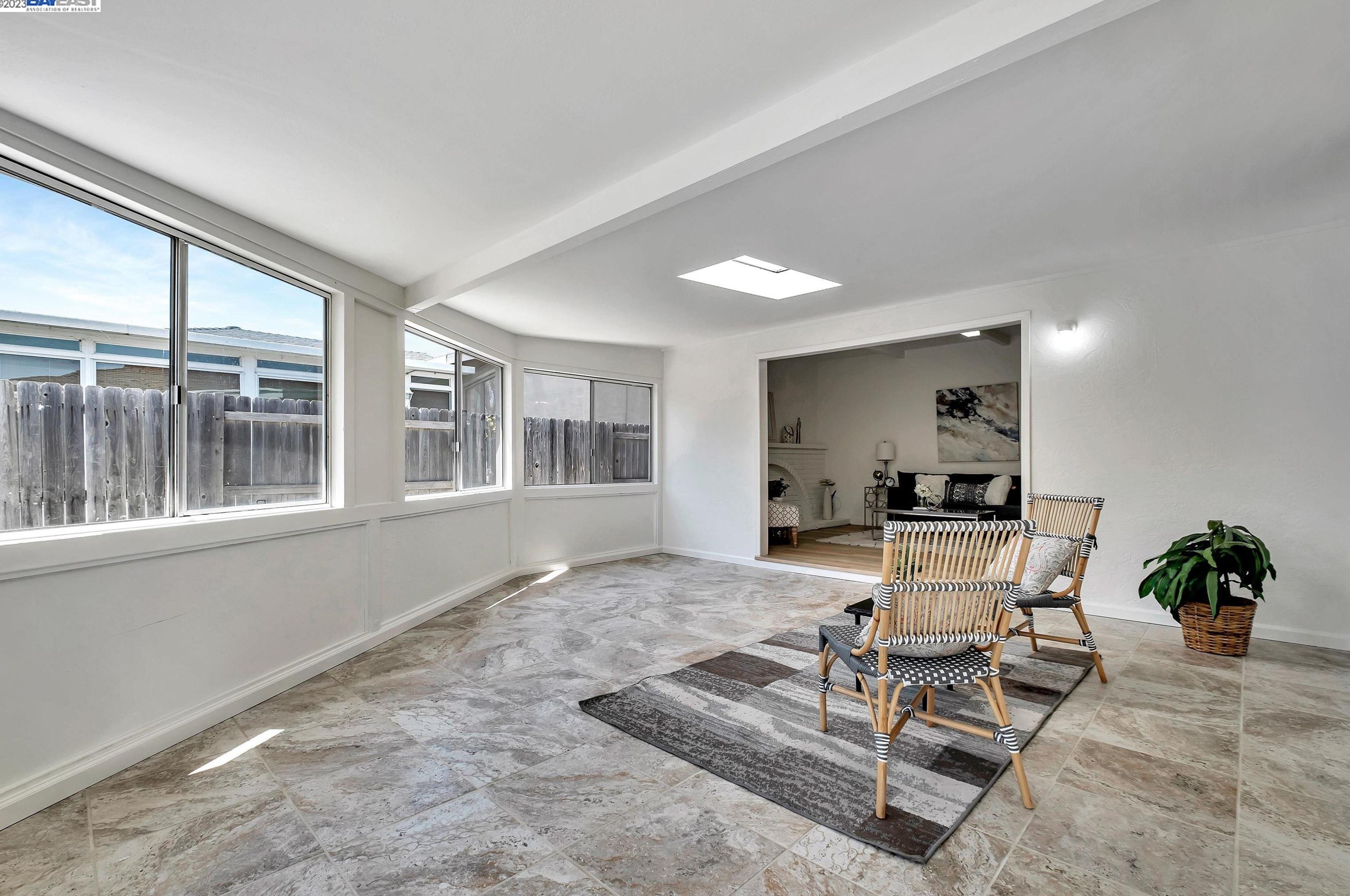 32472 Deborah Dr, Union City CA  94587-5007 exterior