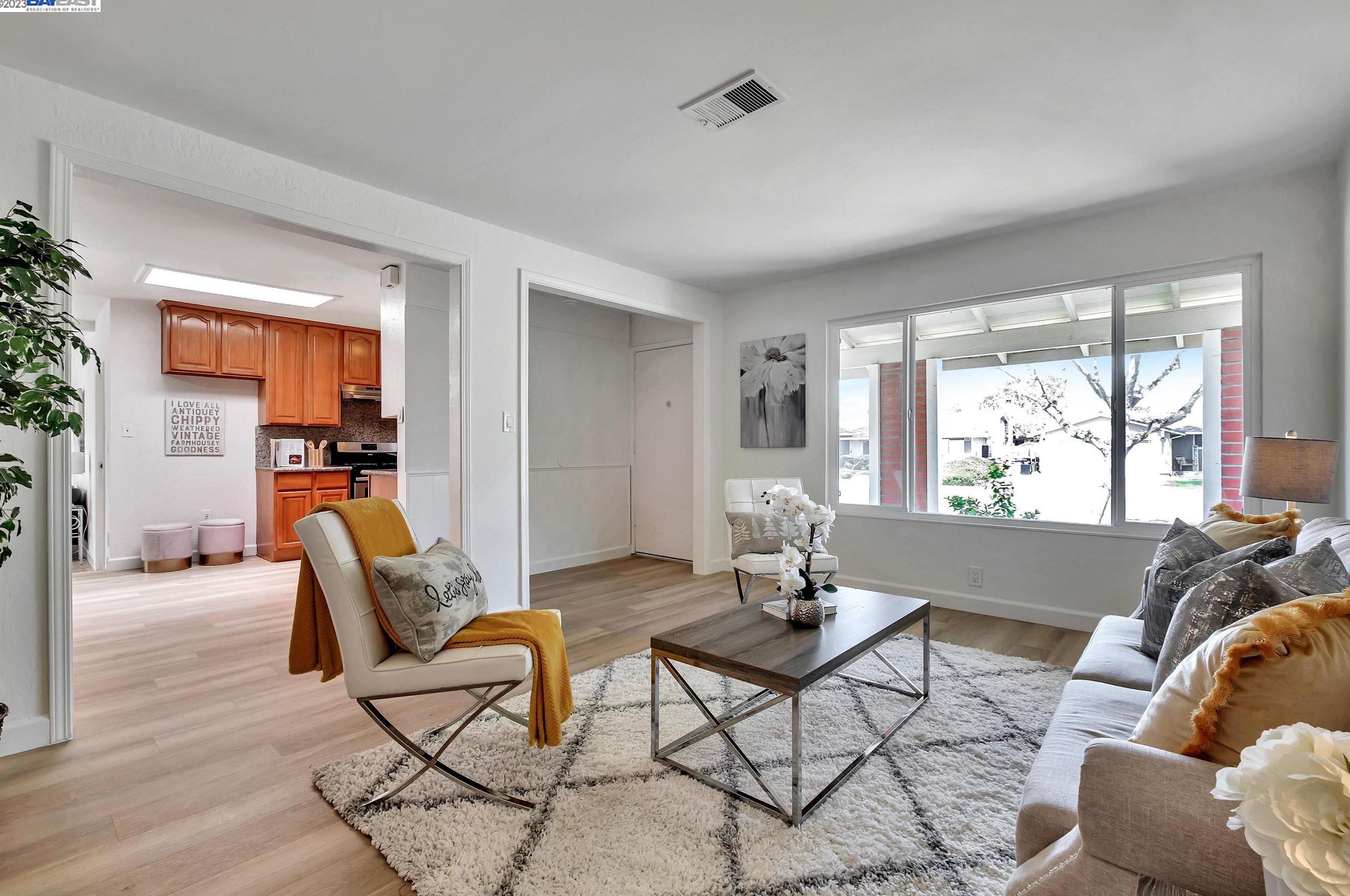 32472 Deborah Dr, Union City CA  94587-5007 exterior