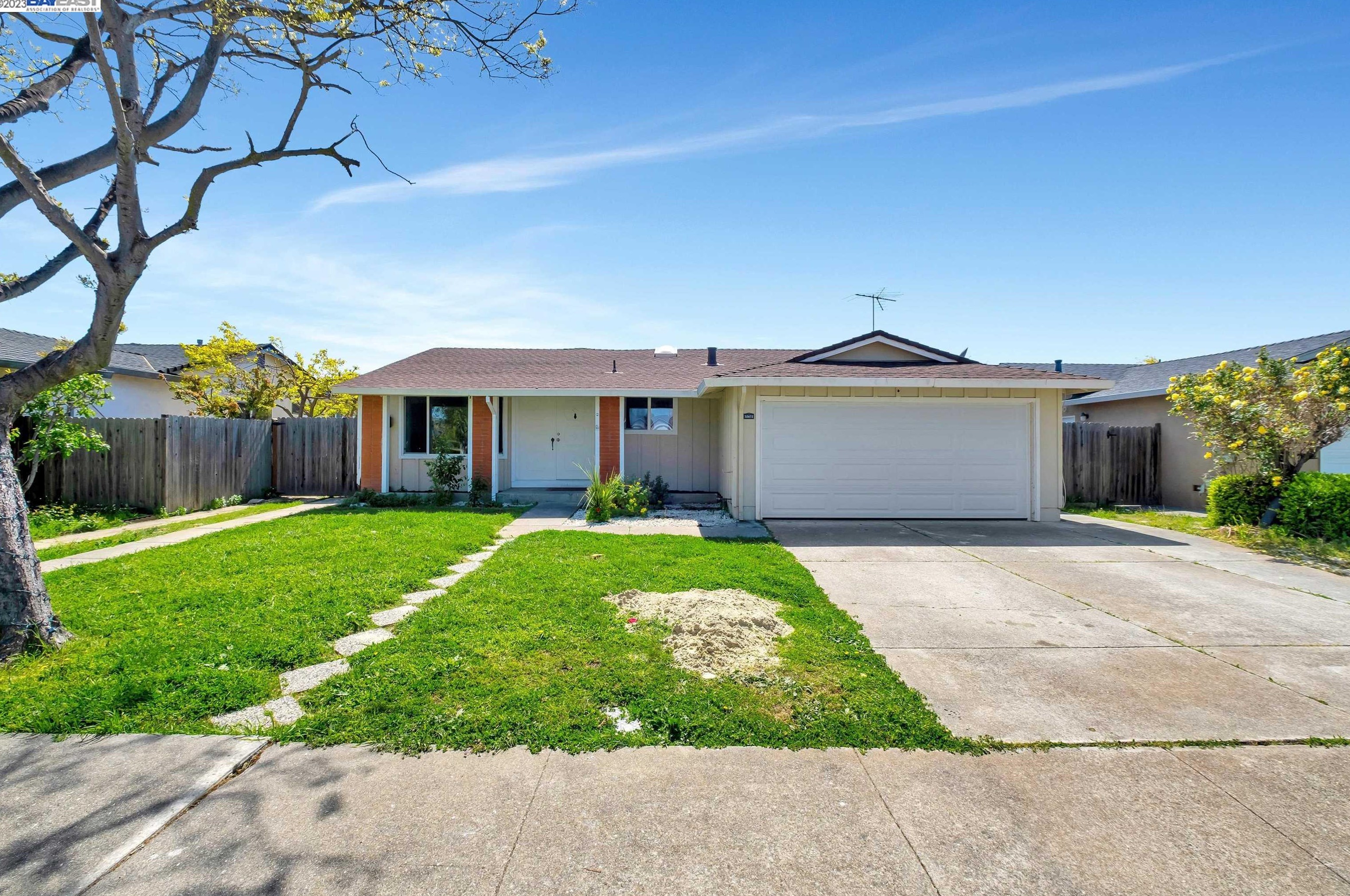32472 Deborah Dr, Union City, CA 94587-5007