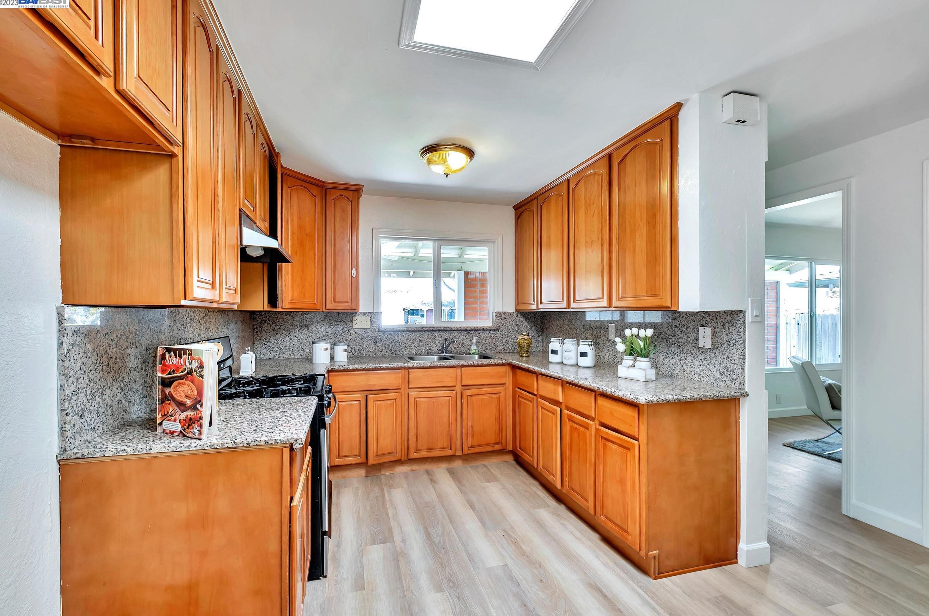 32472 Deborah Dr, Union City CA  94587-5007 exterior