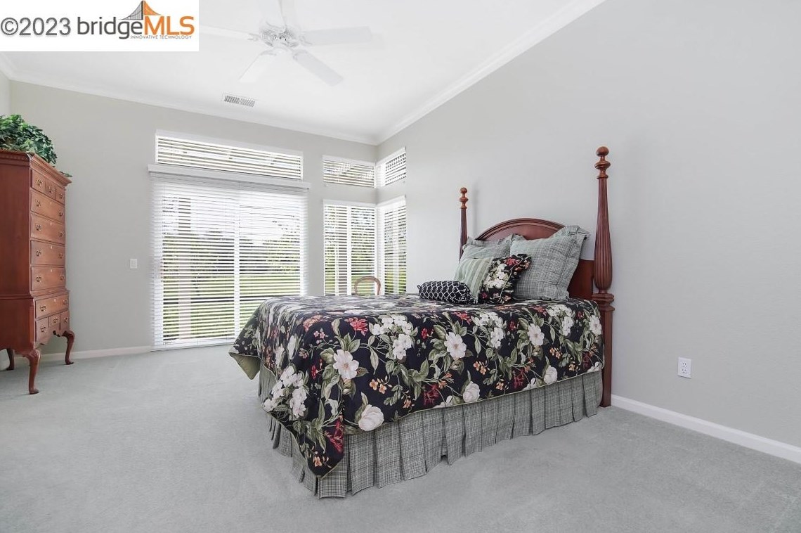 541 Central Park Pl, Los Angeles CA  94513-6037 exterior