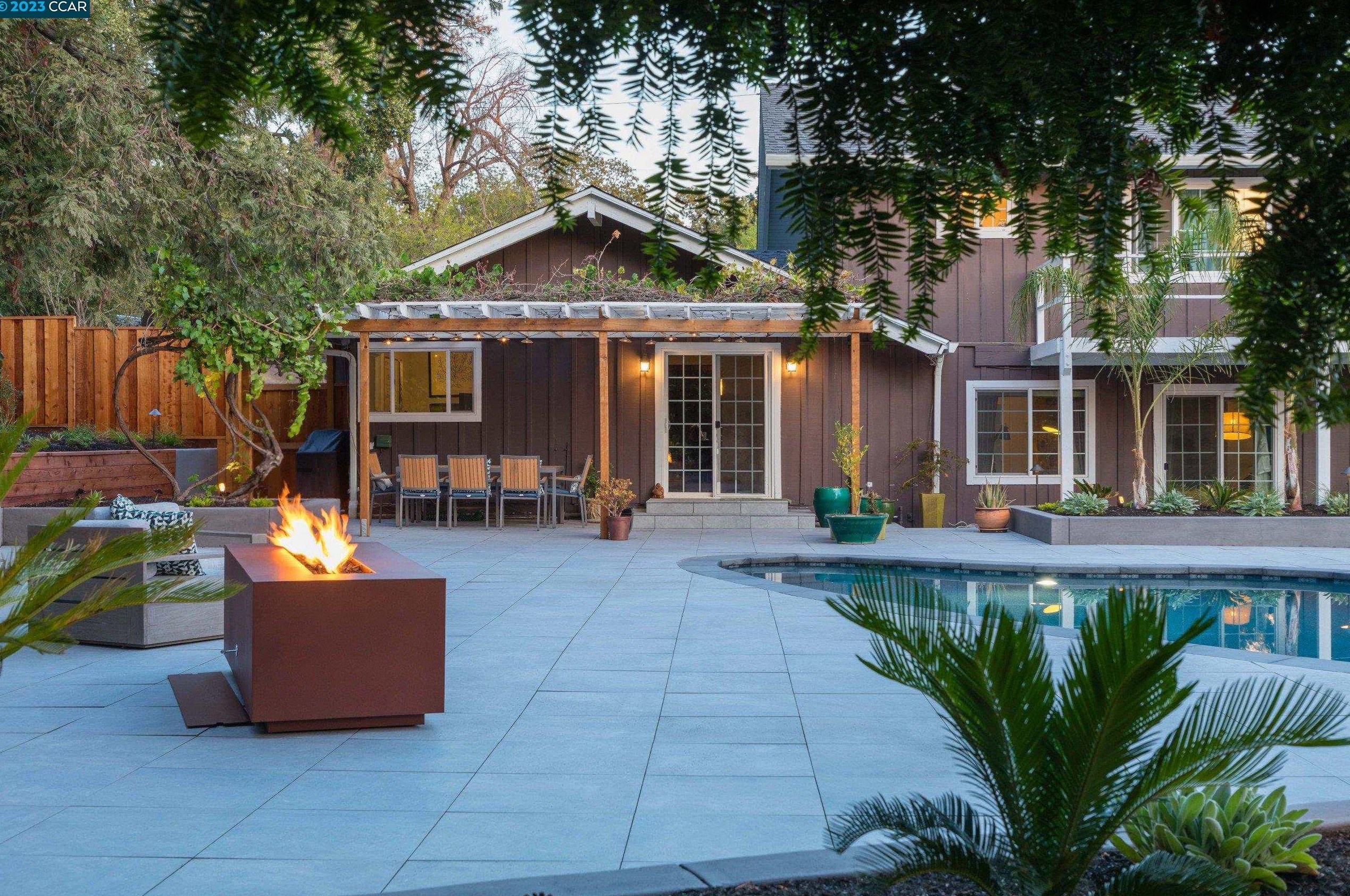 1335 Hermine Ct, Walnut Creek, CA 94596-5910