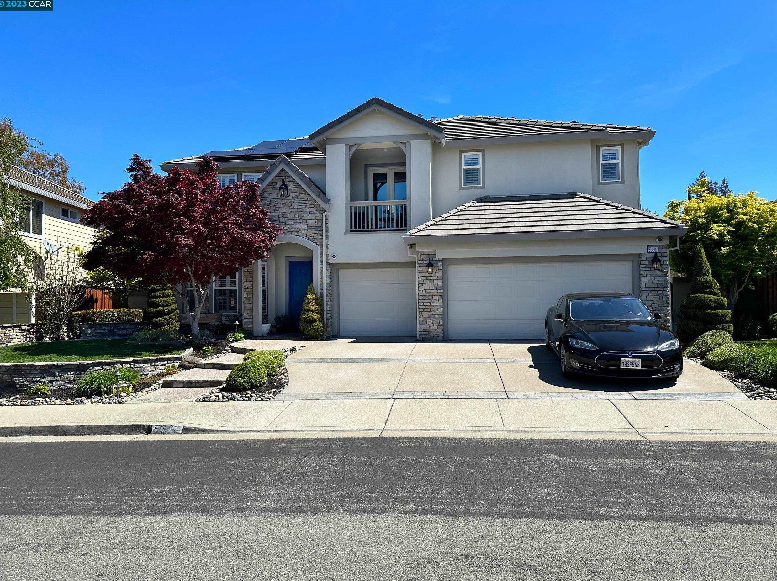 5391 Fernbank Dr, Concord, CA 94521