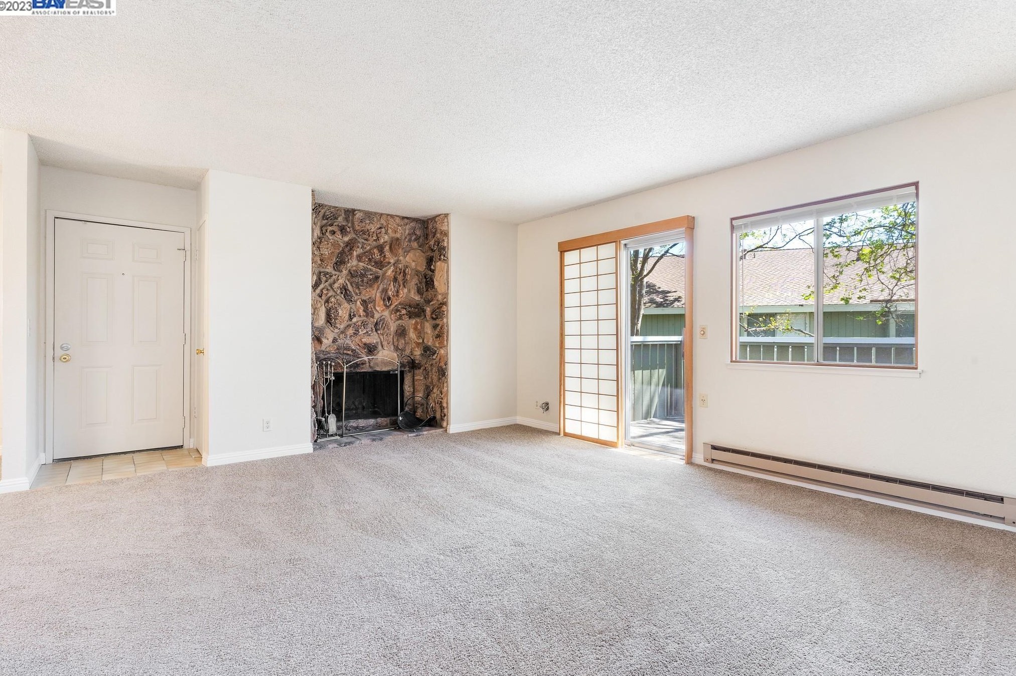 346 Caliente Dr, San Leandro, CA 94578