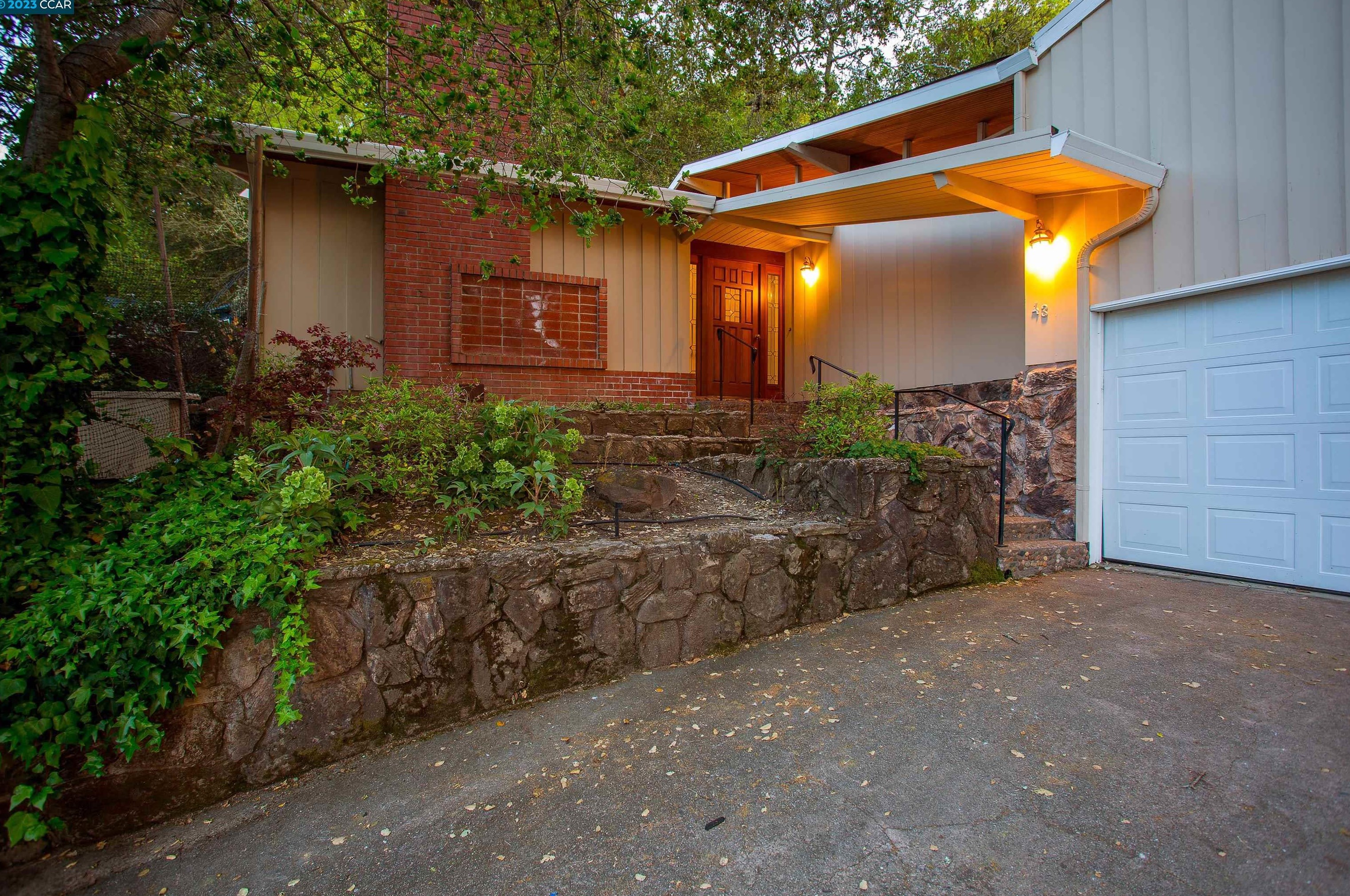 43 Berkeley Ave, Orinda, CA 94563