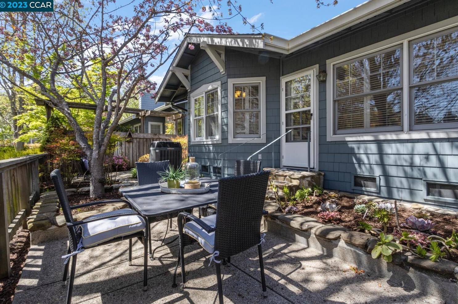 1907 Lakeshire Dr, Walnut Creek, CA 94595-2444