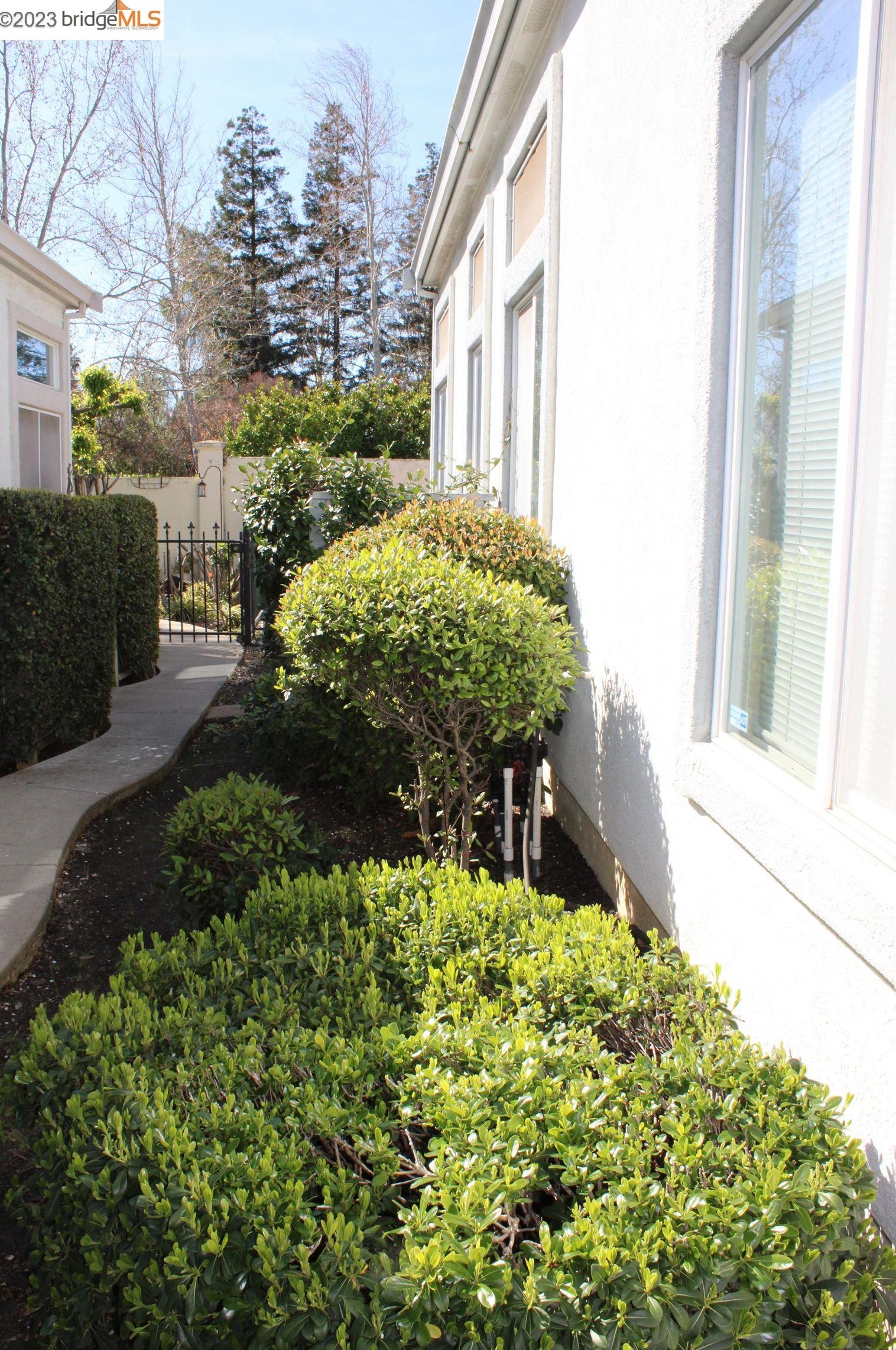 1680 Jubilee Dr, Los Angeles, CA 94513-6014