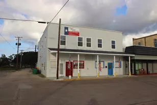 215- 217 Fifth St, Palacios, TX 77465 - Photo 1