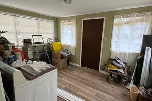 82 Trout St, Palacios, TX 77465 - Photo 12