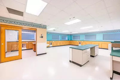 1105 Avenue H, Bay City, TX 77414 - Photo 6