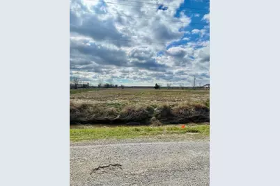 145 8th St. N, Van Vleck, TX 77482 - Photo 2