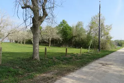 00 Ruthven, Palacios, TX 77465 - Photo 2