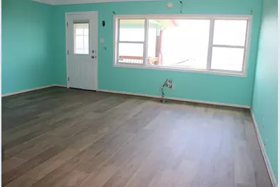 323 East Bayshore, Palacios, TX 77465 - Photo 26