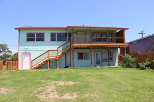 323 East Bayshore, Palacios, TX 77465 - Photo 12