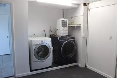 323 East Bayshore, Palacios, TX 77465 - Photo 8