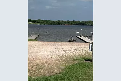 1140 West Bayshore Dr., Palacios, TX 77465 - Photo 8