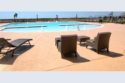 3561 Kiawah, Palacios, TX 77465 - Photo 12