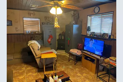 38 Eel Ct, Palacios, TX 77465 - Photo 4