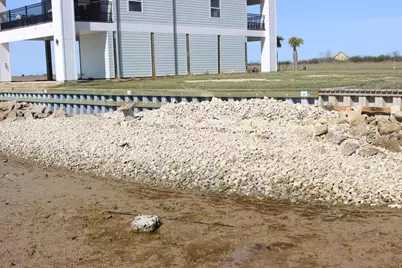 3413 Bay Point, Palacios, TX 77465 - Photo 2