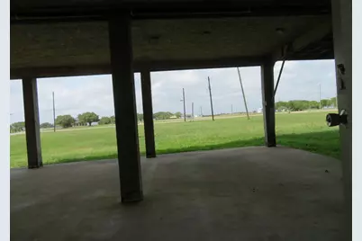 205 Buckskin, Palacios, TX 77465 - Photo 24