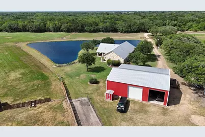 610 Fm 1862, Blessing, TX 77419 - Photo 4