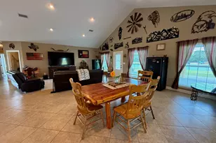 610 Fm 1862, Blessing, TX 77419 - Photo 12