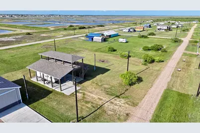 245 Kingfish, Palacios, TX 77465 - Photo 2