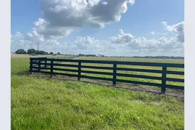 1901 Fm1862, Blessing, TX 77419 - Photo 4