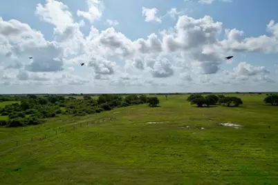 1901 Fm1862, Blessing, TX 77419 - Photo 24