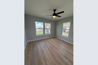 207 Henderson, Palacios, TX 77465 - Photo 42