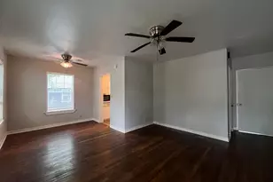 2308 8th St, Bay City, TX 77414 - Photo 2