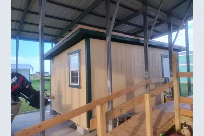 38 Squid, Palacios, TX 77465 - Photo 12