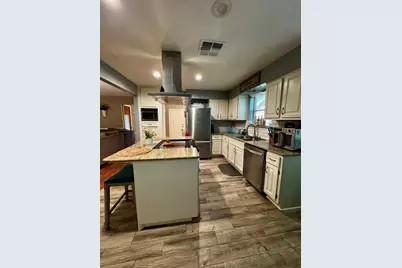 2816 La Mesa, Bay City, TX 77414 - Photo 4