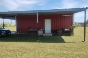 50 Angelfish, Palacios, TX 77465 - Photo 1