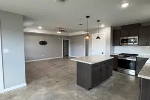 806 Flycatcher Dr, Palacios, TX 77465 - Photo 12