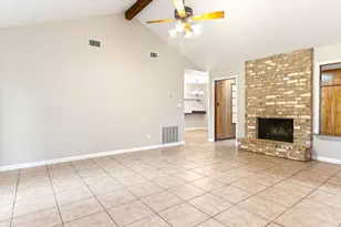 2204 Gontier, Bay City, TX 77414 - Photo 2