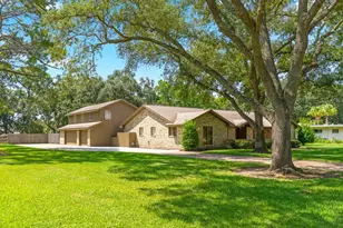 2624 Oak Dr, Bay City, TX 77414 - Photo 6