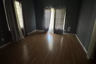 319 Morton, Palacios, TX 77465 - Photo 8