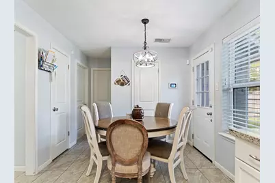 2809 La Mesa St, Bay City, TX 77414 - Photo 6