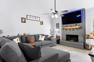 2809 La Mesa St, Bay City, TX 77414 - Photo 4