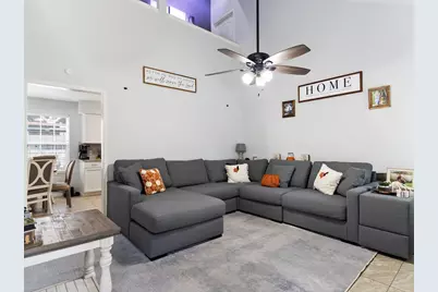 2809 La Mesa St, Bay City, TX 77414 - Photo 2