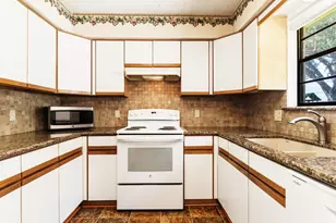 1816 Leissner, Bay City, TX 77414 - Photo 6