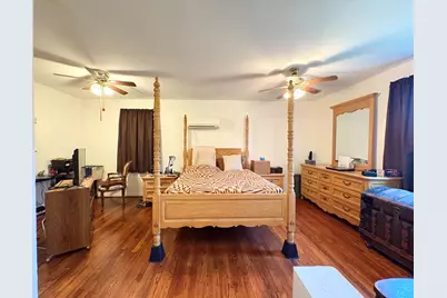 135 Janice, Bay City, TX 77414 - Photo 8