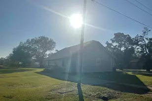 2815 Avenue K, Bay City, TX 77414 - Photo 8