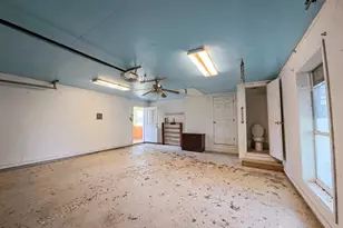 4491 Co Rd 382, Louise, TX 77455 - Photo 16