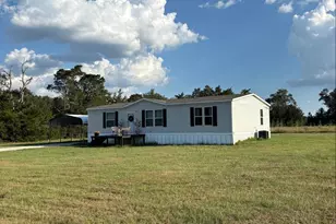 104 Co Rd 149, Other, TX 77964 - Photo 4