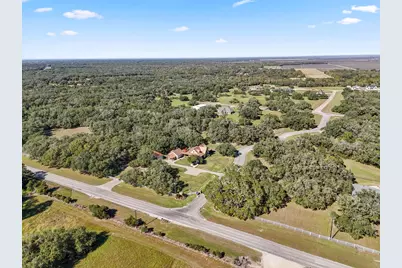 3035 Vaquero Drive, Palacios, TX 77465 - Photo 2