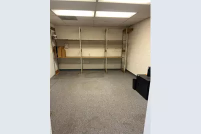 3120 Avenue F, Bay City, TX 77414 - Photo 16